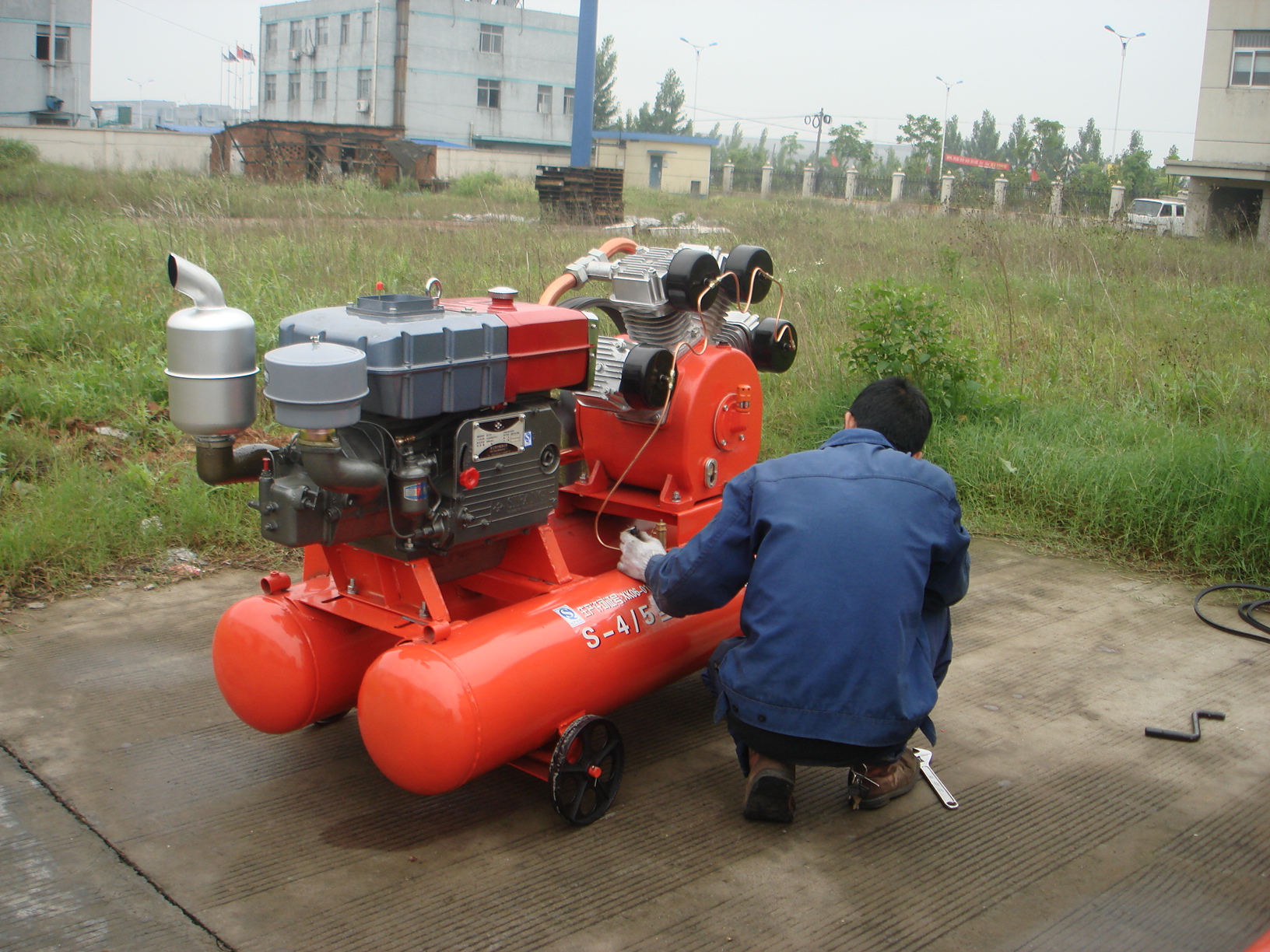 SF4.0-5 4 cylinders diesel engine mining air compressor