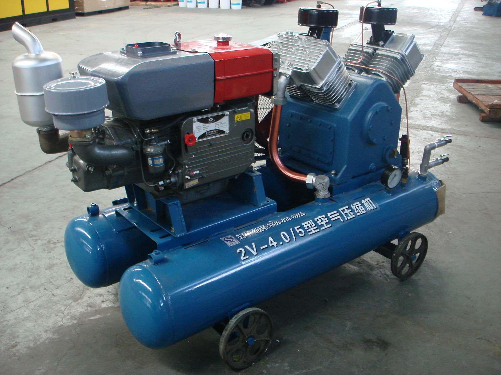 2V4.0-5 140cfm diesel engine portable mining air compressor