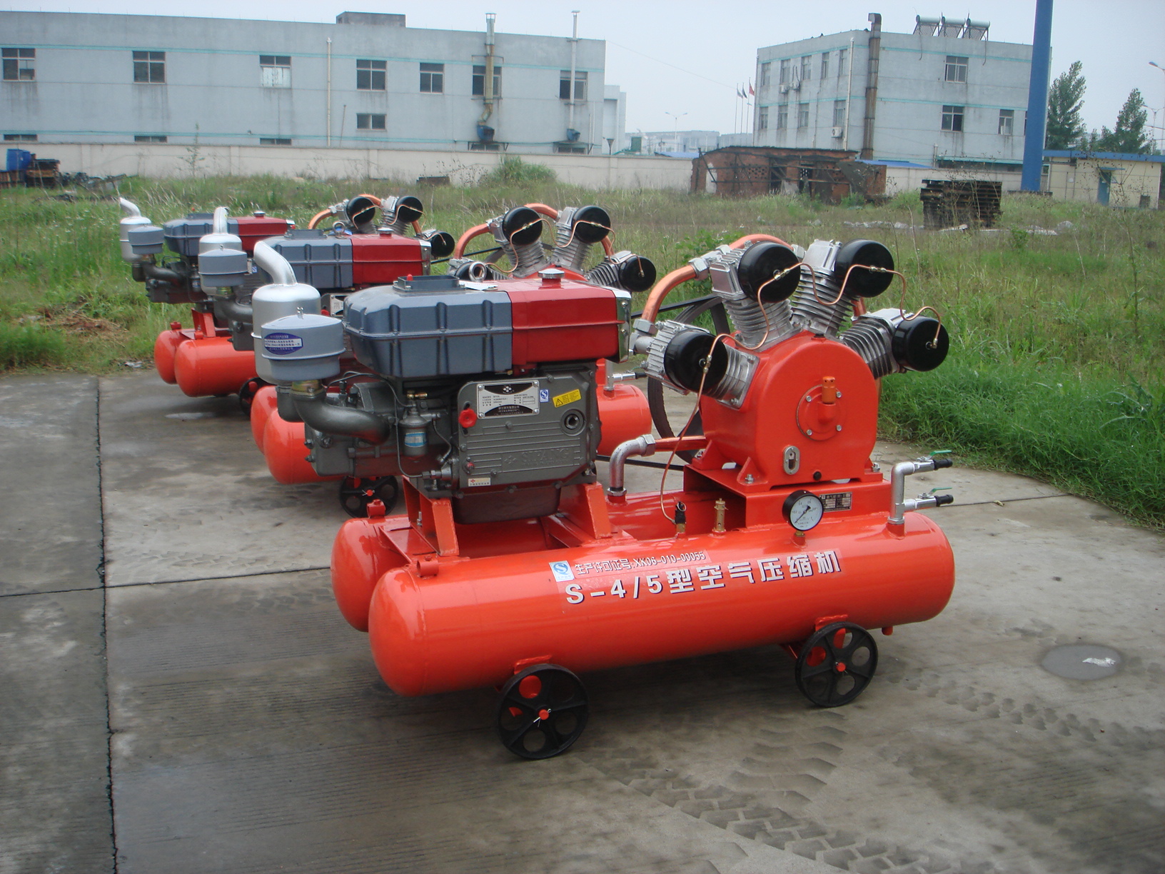 SF4.0-5 4 cylinders diesel engine mining air compressor